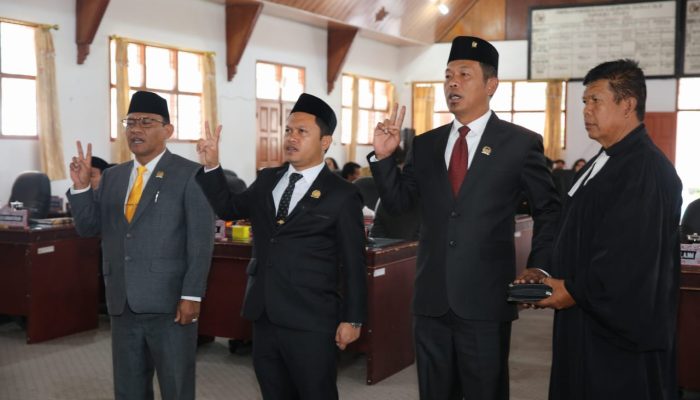 Arifin Rudi Nababan Dilantik sebagai Ketua DPRD Kabupaten Tapanuli Utara 2024-2029, PJ Bupati Ajak Pilkada Aman dan Damai