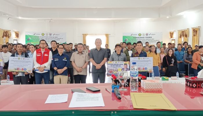 Lamhot Sinaga, Adik Kandung Birma Sinaga Salurkan 1.182 Pompa Air LPG untuk Petani Humbahas