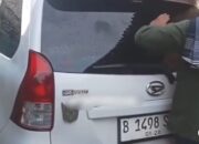 Ternyata Mobil Xenia yang Ditinggalkan di Gang Sempit, Dikendarai Lansia Pikun Usia 73 Tahun