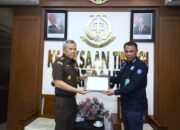 Kejati Sumut Terima Penghargaan Kementerian LHK atas Penegakan Hukum Lingkungan