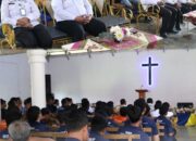 Kalapas Pematang Siantar Motivasi WBP Usai Ibadah di Gereja