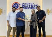 Telkom Witel Sumut Perkuat Digitalisasi Universitas Deztron Indonesia dengan Solusi Inovatif dan Apresiasi
