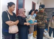 Bantu Korban Puting Beliung, Wakil Bupati Toba: “Dibalik Musibah Ini, Akan Ada yang Lebih Baik”