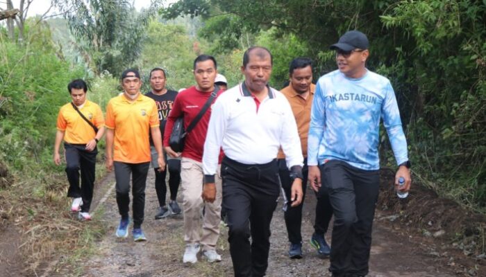 Rangkaian HUT ke-26 Kabupaten Toba: Jalan Santai ke Puncak Dolok Tolong Disambut Antusias