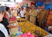 Jelang Idul Fitri, Bupati dan Wakil Bupati Taput Sidak Pasar Siborong-borong