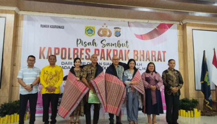 Forkopimda Pakpak Bharat Gelar Pisah Sambut Kapolres, Suasana Haru Penuhi Balai Sada Arih