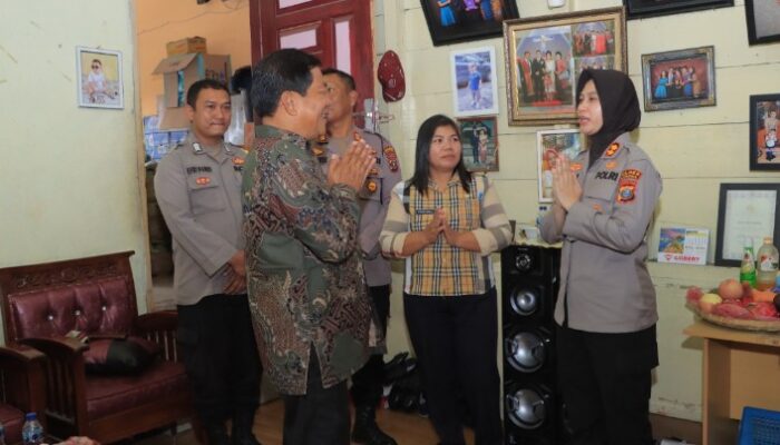 Kapolres Samosir Sambangi Tokoh Masyarakat