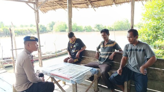 Satpol Airud Polres Sergai Gandeng Nelayan Bagan Kuala Jaga Kamtibmas Pesisir