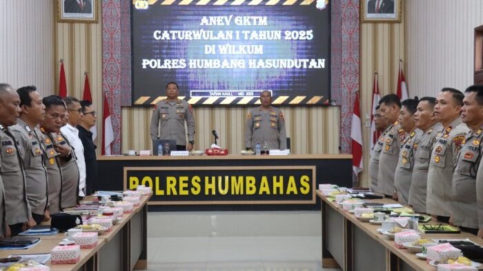 Polres Humbahas Gelar Anev Triwulan: Kinerja Dievaluasi, Strategi Baru Disusun