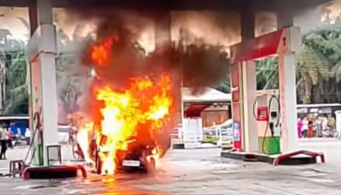 Kebakaran Avanza di SPBU Pasir Julu, Isu Langsir BBM Kembali Mencuat