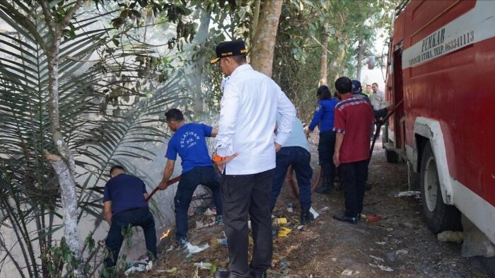 Hampir Dekati Pom Bensin, Kebakaran di Sipoholon Berhasil Dipadamkan