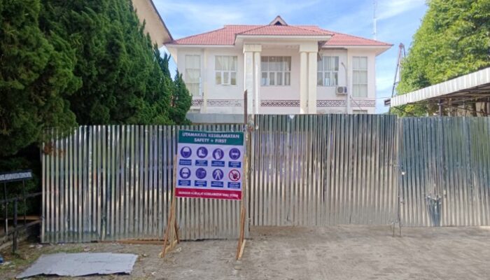 Proyek Rp 6,5 Miliar Gedung DPRD Siantar Tertutup Rapat, Konsultan Pengawas Tak Tampak