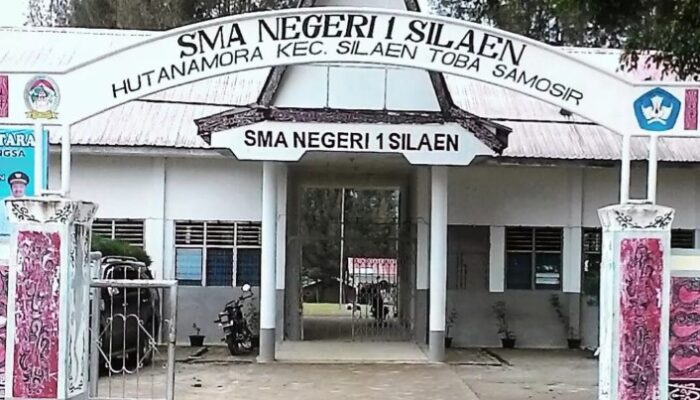 Dikunjungi Media, SMAN 1 Silaen Buktikan Transparansi Pengelolaan Dana BOS