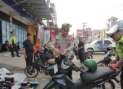 Ribuan Bendera Dibagikan Polres Sergai dan Ormas