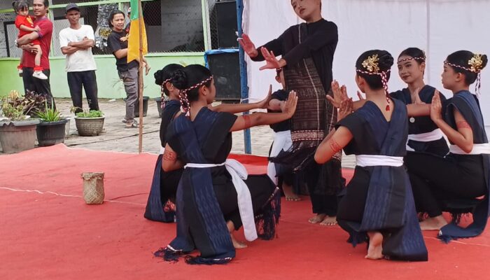 Kecamatan Silaen Bergoyang: Tari Kreasi, Tortor, dan Vokal Solo Warnai HUT RI ke-80