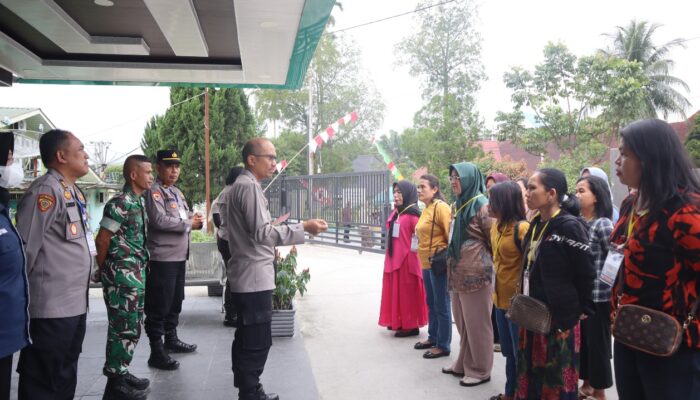 Calon Relawan SPPG Pematangsiantar Jalani Tes Kesehatan di RS Tentara