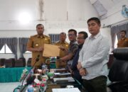 Bupati Toba Sampaikan RPKUA dan RPPPAS 2025, Belanja Modal Turun Drastis