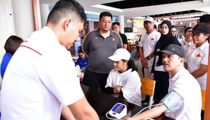 Sambut HUT Kejaksaan Ke-80, Kejari Samosir Lakukan Donor Darah & Penanaman Jagung