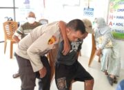 Tanpa KTP & BPJS, Korban Tabrak Lari Dibantu Polisi Siantar Marihat Bawa ke Puskesmas