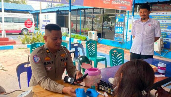 HUT ke-70: Satlantas Pematangsiantar Gelar Donor Darah, Warga Antusias Berpartisipasi
