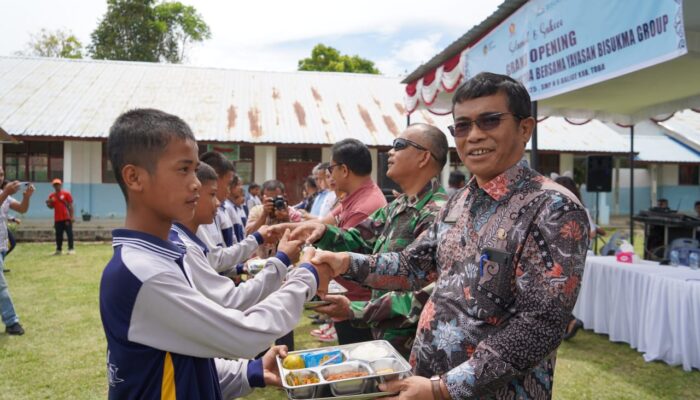 Pemkab Toba dan Yayasan Bisukma Resmikan Dapur Bergizi Horas Toba untuk Anak Sekolah
