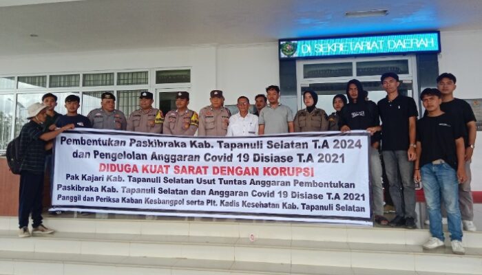 Mahasiswa Desak Bupati Tapsel Copot Kadis Kesehatan dan Kaban Kesbangpol