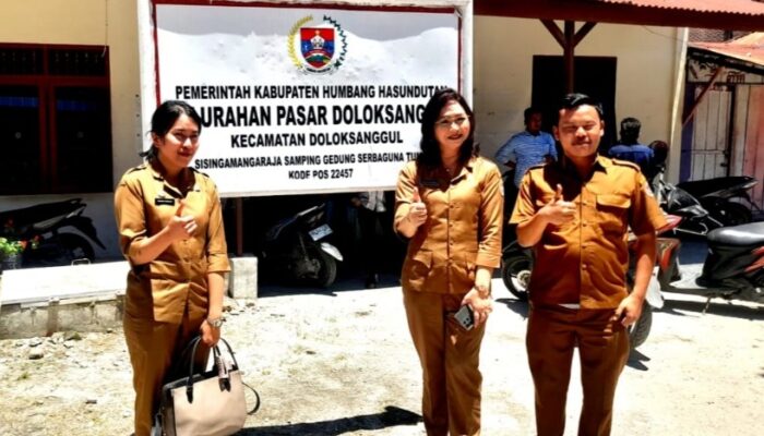 Momen Hangat! Wabup Humbahas Antar Fricilia Damanik ke Tugas Baru di Doloksanggul