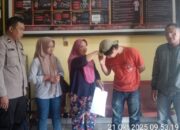 Air Mata Damai: Ibu dan Anak yang Bertengkar Akhirnya Berpelukan di Polsek Siantar Barat