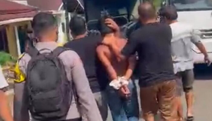 Ganggu Gadis, Motor Malah Mogok! Pria Ini Langsung Diringkus Warga