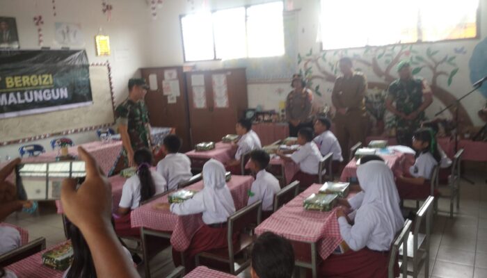 Pemberian Makanan Bergizi di SD Negeri 124395 Jalan Nagur, Kapolsek Siantar Utara: “Kegiatan Berjalan Lancar dan Aman”