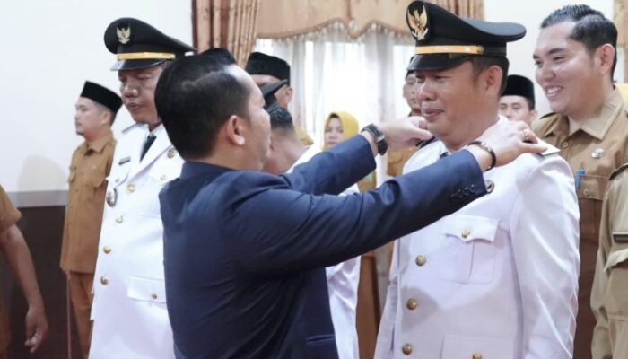 Bupati Palas Lantik 53 Pejabat, Tiga Camat Akhirnya Definitif