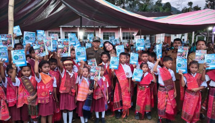 Kunker ke Parmonangan, Bupati Taput Siapkan Rp 2 Miliar untuk Perbaikan Jalan