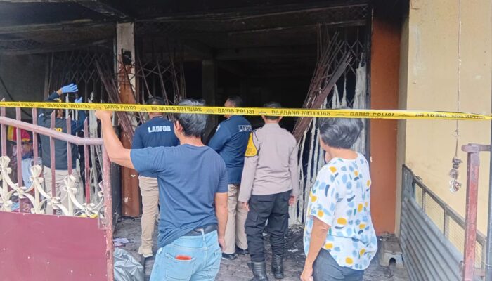 Ungkap Penyebab Kebakaran, Polsek Siantar Timur Dampingi Tim Forensik Polda Sumut di TKP