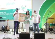 Meriah di Festival Tring! Pegadaian Serahkan Hadiah Badai Emas kepada 43 Nasabah Beruntung