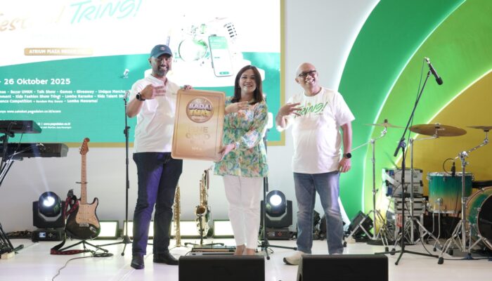 Meriah di Festival Tring! Pegadaian Serahkan Hadiah Badai Emas kepada 43 Nasabah Beruntung
