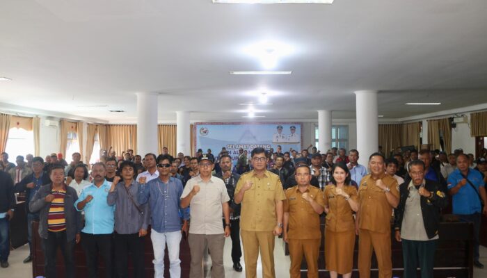 Perkuat Transparansi dan Sinergi Media, Bupati Taput Pimpin Temu Pers Bahas Pembangunan hingga Penanganan Pascabencana