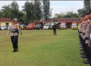 Kapolres Pematang Siantar Pimpin Apel Gelar Pasukan Ops Lilin Toba Tahun 2025 