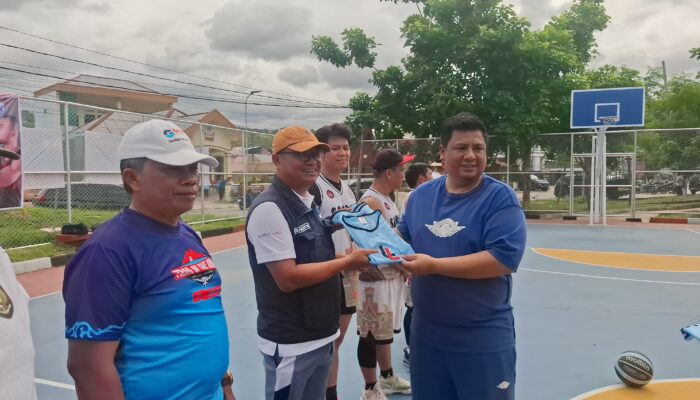 Pesona WFC Kian Lengkap, Bupati Samosir Resmikan Lapangan Basket Berlatar Danau Toba