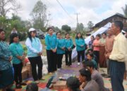 Ketua TP PKK Taput Hadirkan Kepedulian di Tengah Duka, Kunjungi Korban Kebakaran Parmonangan