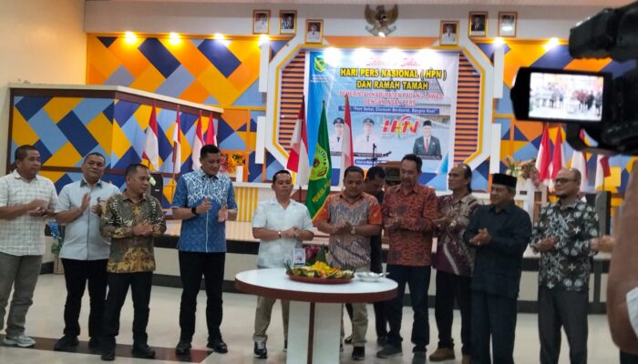 HPN ke-80 di Padang Lawas: Pers Desak OPD Lebih Terbuka, Bupati Janji Perbaiki Komunikasi