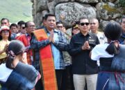 Terpukau Sarkofagus Raksasa, Menteri Kebudayaan Dorong Huta Simarmata Jadi Cagar Budaya Nasional