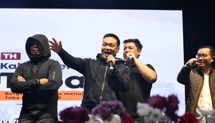 Bupati Humbahas Hadiri Puncak HUT Kabupaten Toba ke-27 di Balige