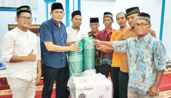 Tim Safari Ramadhan Pemkab Simalungun Sambangi Masjid Al-Ikhlas Silou Malela