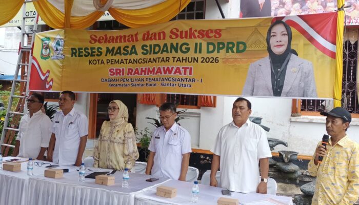 Warga Curhat Soal Lampu Jalan hingga Jalan Rusak Saat Reses DPRD Pematangsiantar