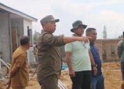 Bupati Taput Tinjau Progres Pembangunan Huntap di Dolok Nauli