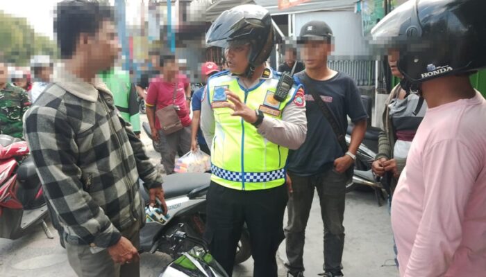 Diduga Tarik Motor Paksa, Debt Collector Ribut dengan Pengendara di Jalan Ahmad Yani Siantar