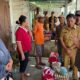 23 Rumah Rusak Dihantam Puting Beliung, Bupati Taput Turun Langsung Salurkan Bantuan