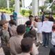 Demo HIMAPSI–SALING Tembus Gerbang Kantor Wali Kota Pematangsiantar, Desak Sekda Dicopot