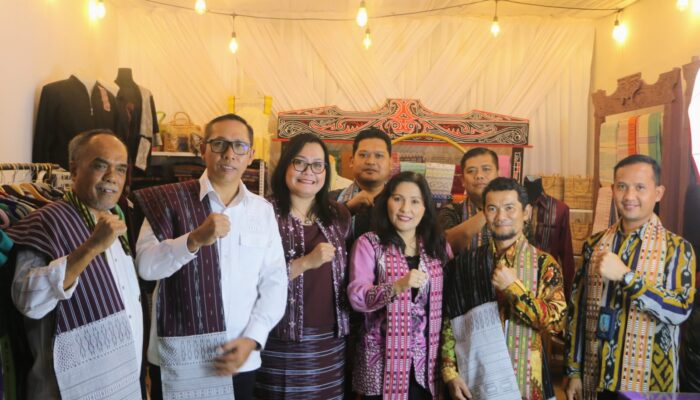 Ulos Ragidup Taput Menuju Pengakuan Nasional