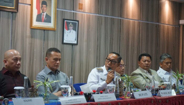 Bupati JTP Hutabarat Pimpin FGD Rencana Induk 2027–2045